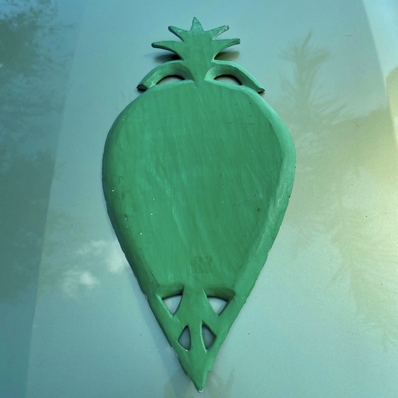 Wooden Pineapple🍍Tray - Picture 2 of 2